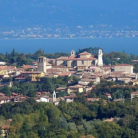 Rocca View Apartment Montinelle